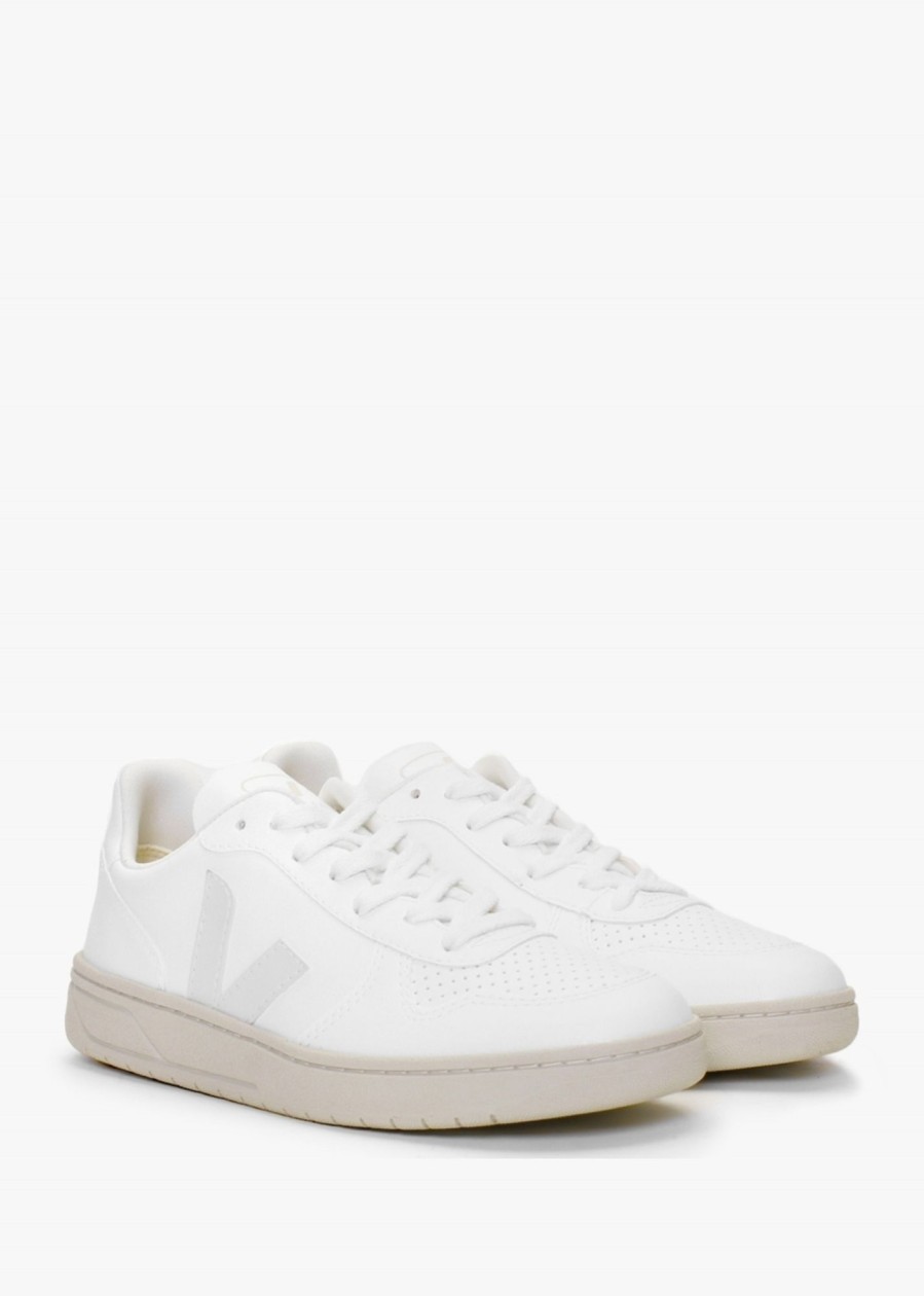 Womens VEJA Gifting | Womens V-10 C.W.L Vegan Trainers In All White